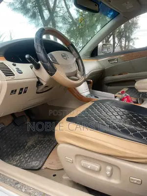 Toyota Avalon 2007 White