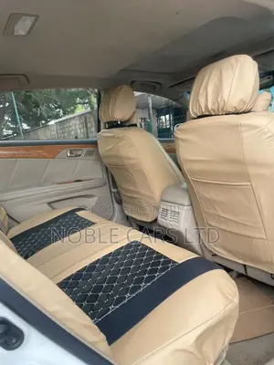 Toyota Avalon 2007 White