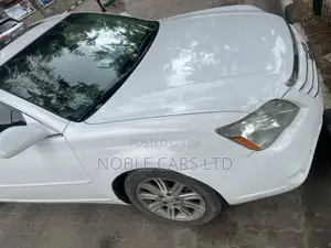 Toyota Avalon 2007 White