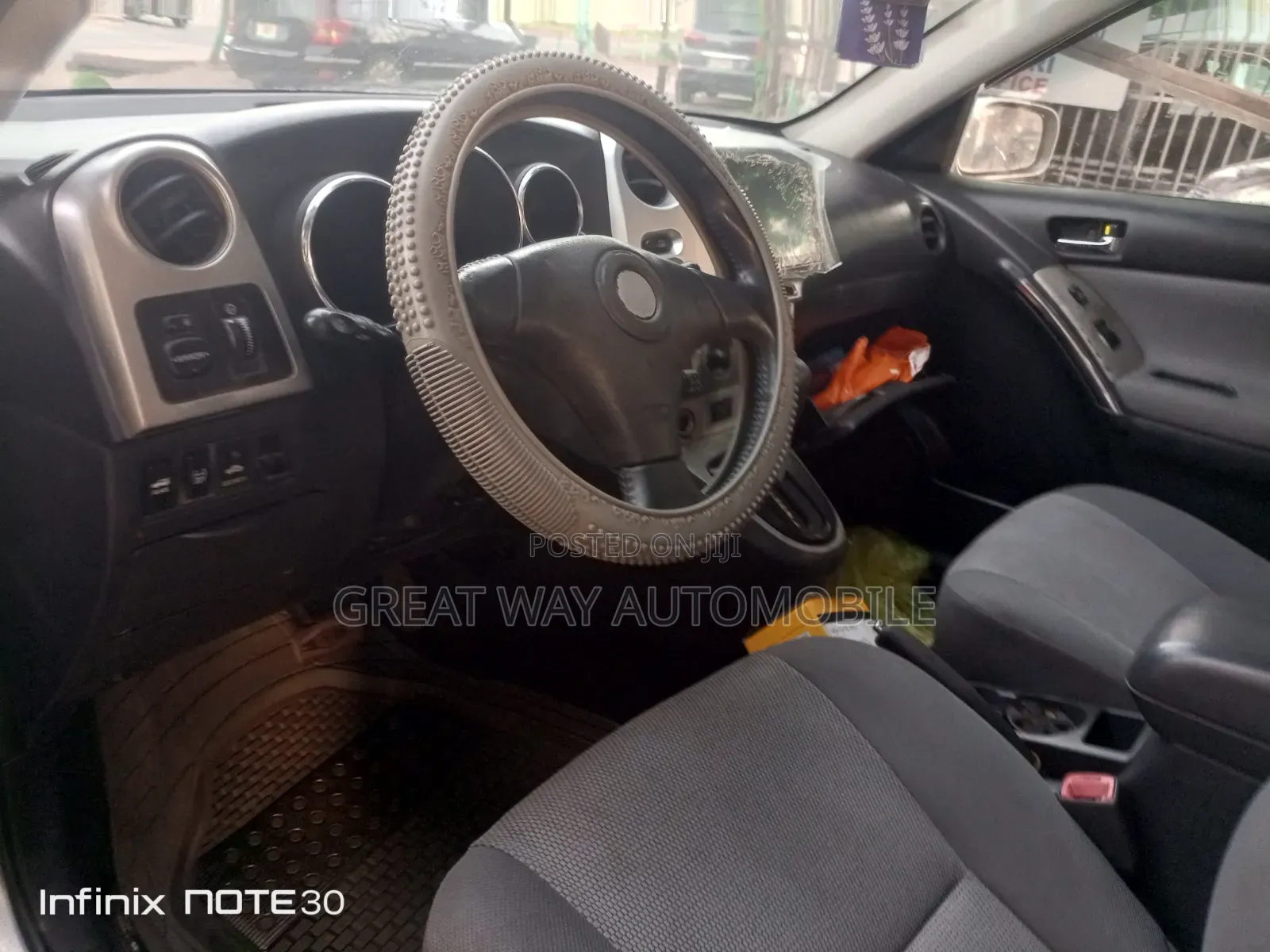Toyota Matrix 2005 Silver