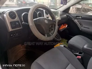 Toyota Matrix 2005 Silver