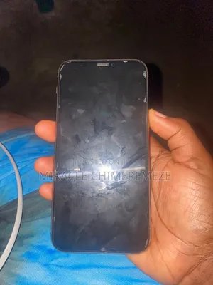 Apple iPhone 11 Pro 64 GB Gold