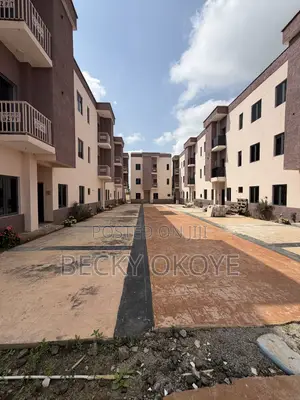 2bdrm Block of Flats in Gaduwa for sale