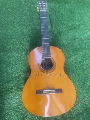 Neatly Used Yamaha Classical Acoustic Guitar