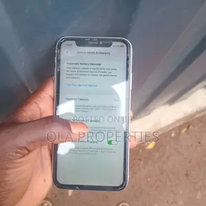 Apple iPhone 11 64 GB White