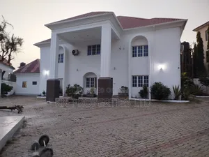 6bdrm Duplex in Maitama for rent