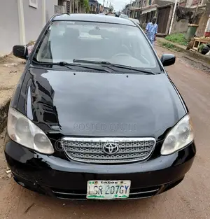 Toyota Corolla 2004 Black