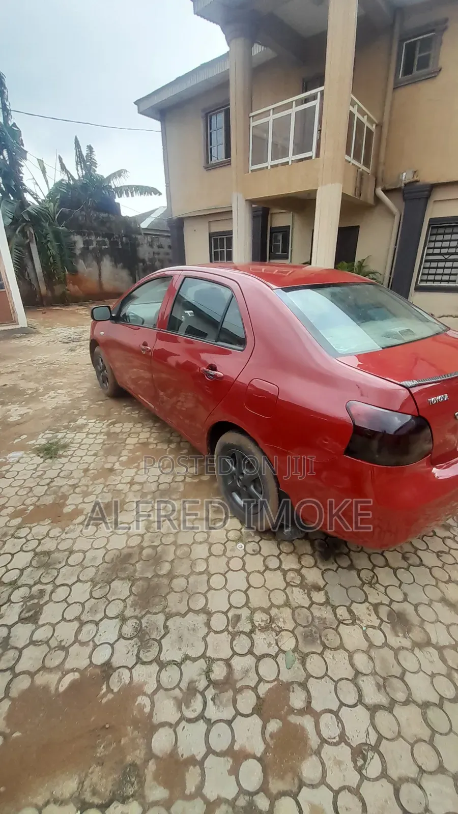 Toyota Yaris 2009 Red