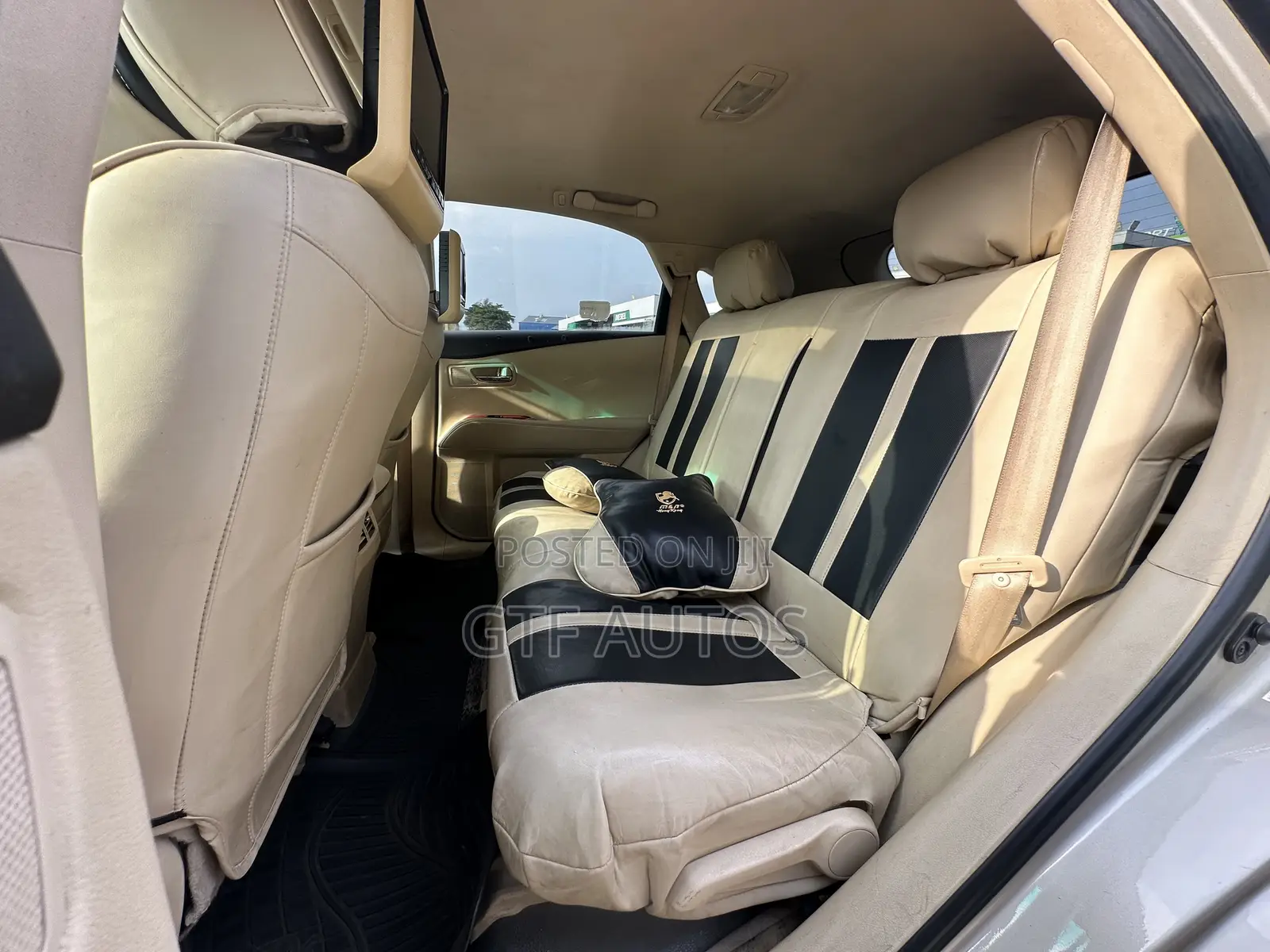 Lexus RX 350 2011 Gold