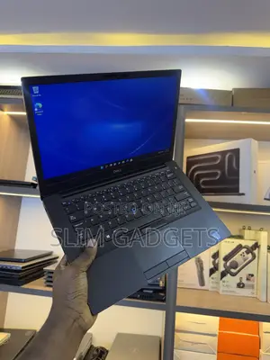 Laptop Dell Latitude 7490 8GB Intel Core i7 SSD 256GB