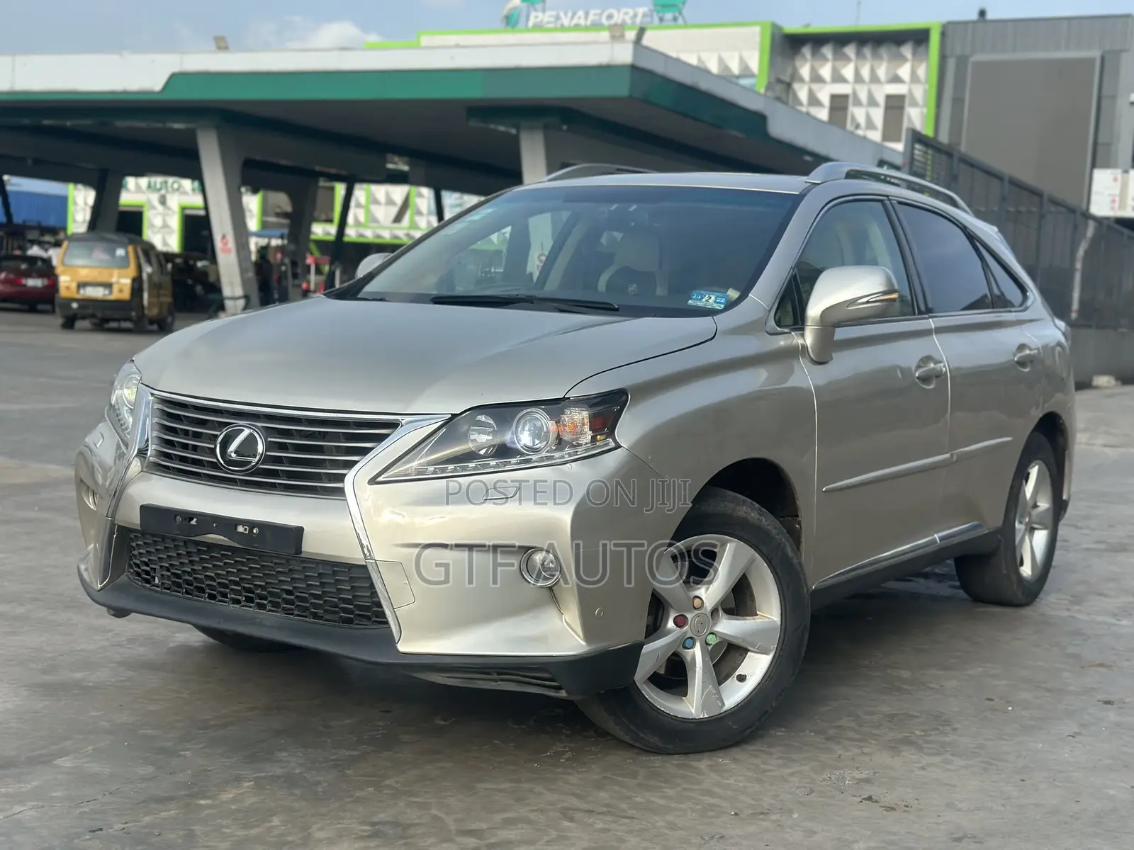 Lexus RX 350 2011 Gold