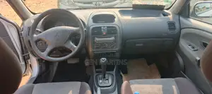 Mitsubishi Carisma 2004 Silver