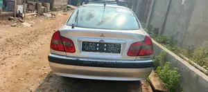 Mitsubishi Carisma 2004 Silver