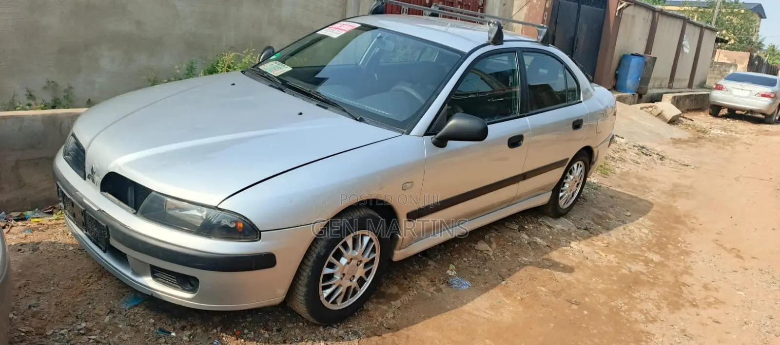 Mitsubishi Carisma 2004 Silver