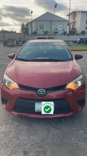 Toyota Corolla LE Premium 4dr Sedan (1.8L 4cyl CVT) 2014 Red