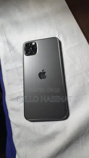 Apple iPhone 11 Pro Max 64 GB Gray