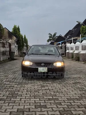 Toyota Corolla 2002 Black