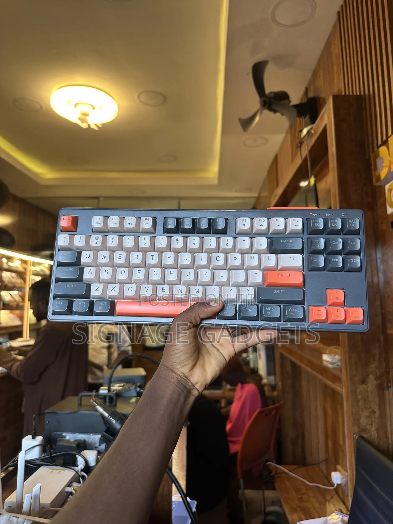Freewolf Gaming Keyboard