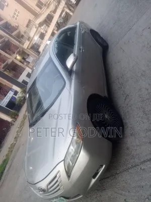 Toyota Camry 2008 Gold