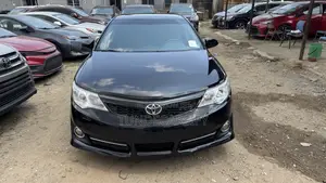 Toyota Camry SE Sport 4dr Sedan (2.5L 4cyl 6A) 2014 Black