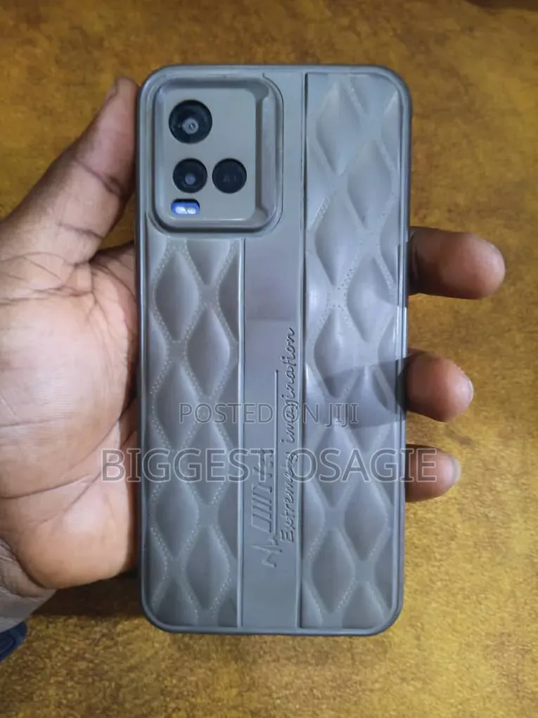 Vivo Y21 64 GB Blue
