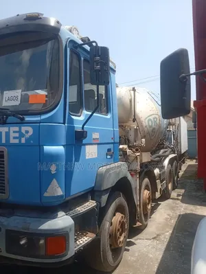 Man Diesel Concrete Mixer Pump Truck 12 Tire