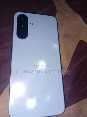 Samsung Galaxy A17 128 GB Silver