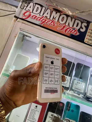 New Apple iPhone 8 256 GB Gold