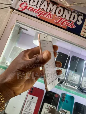 New Apple iPhone 8 256 GB Gold