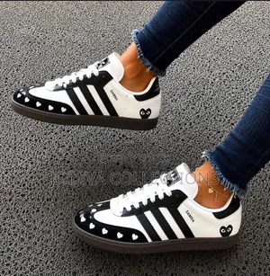Trendy Fashion Adidas Sneakers