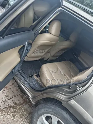 Toyota RAV4 2012 Gray
