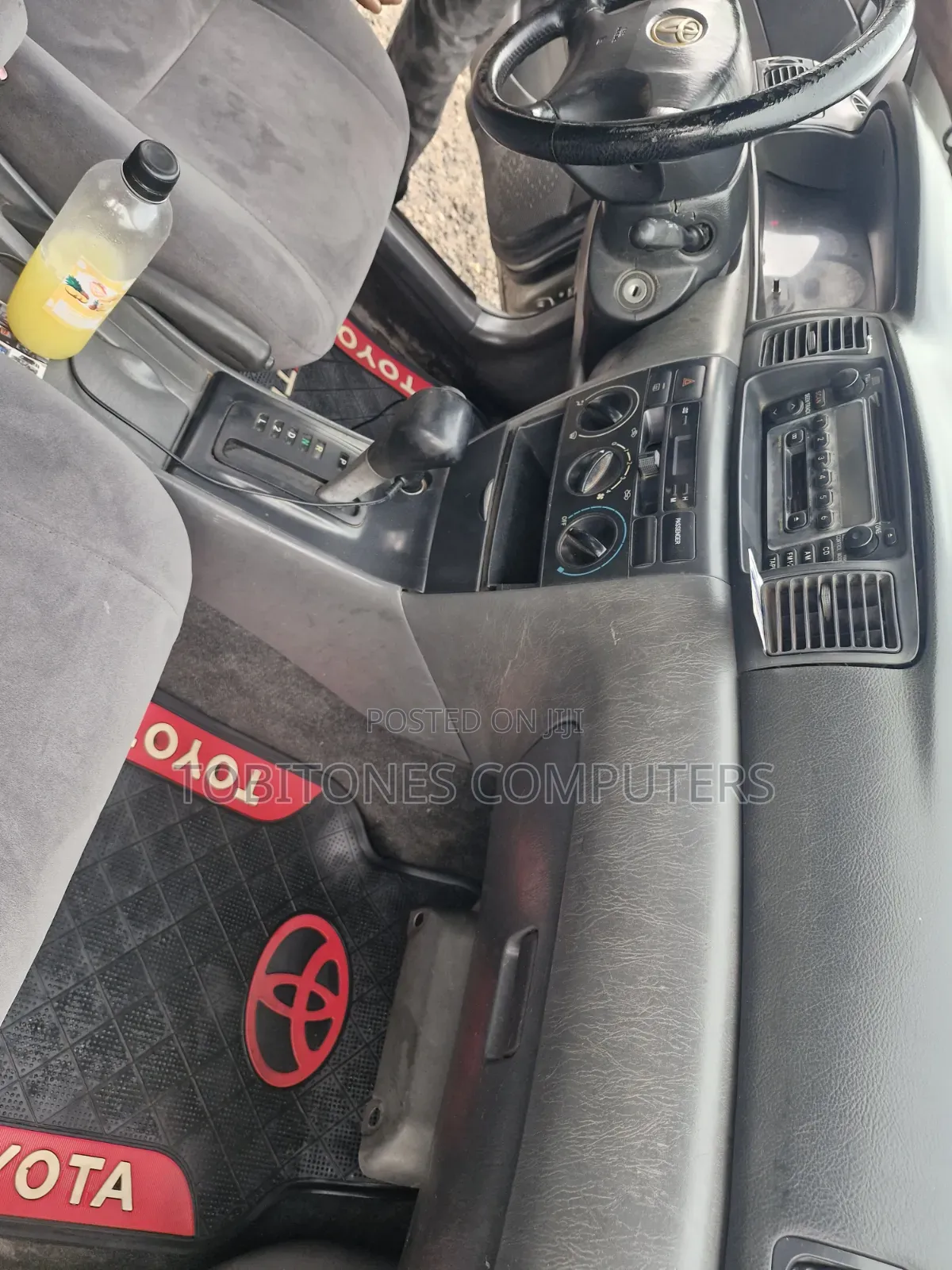 Toyota Corolla 2003 Gold