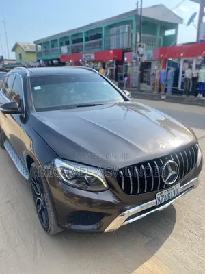 Mercedes-Benz GLC-Class 2017 Brown