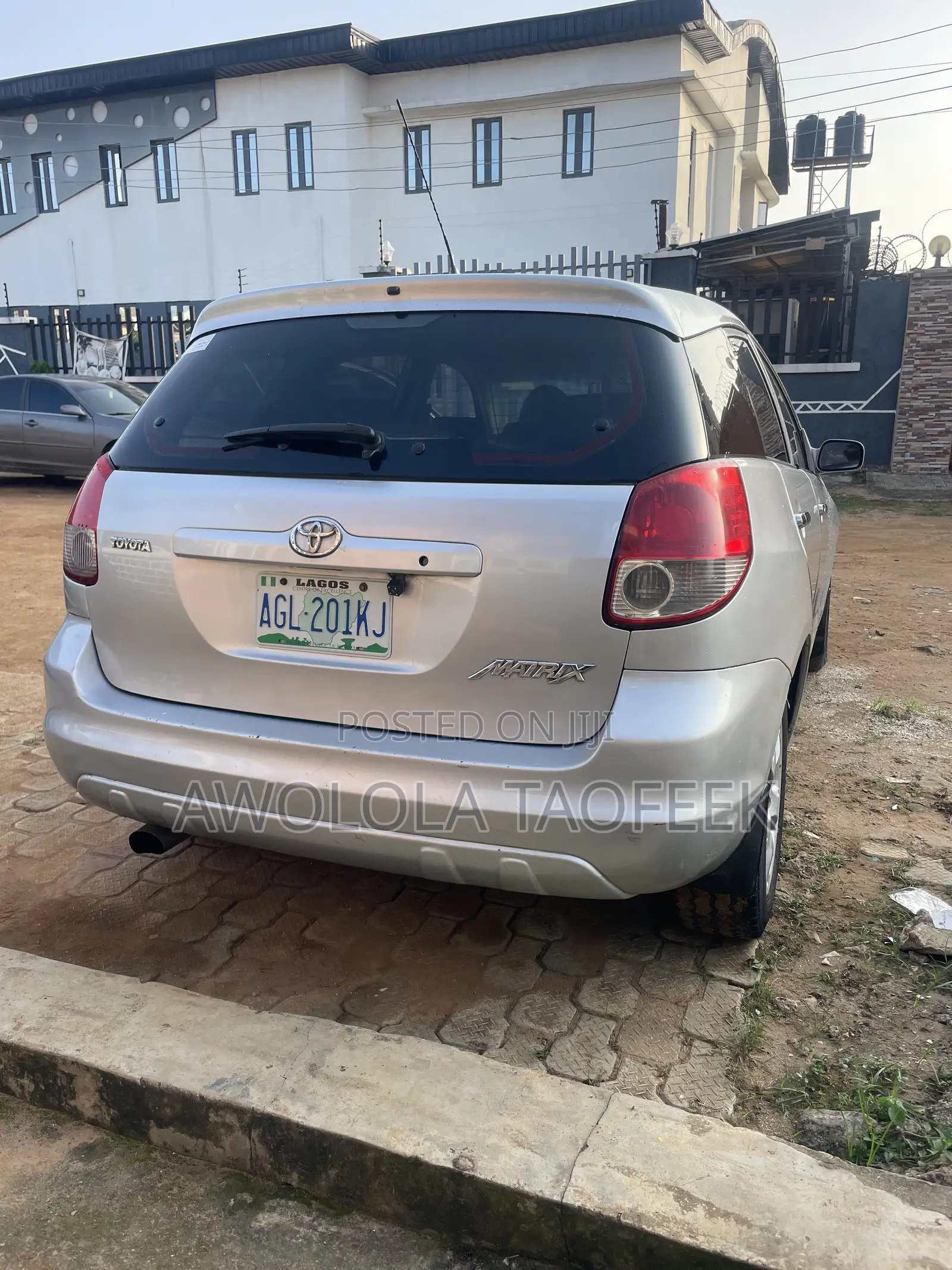Toyota Matrix Standard FWD (1.8L 4cyl 5M) 2004 Silver