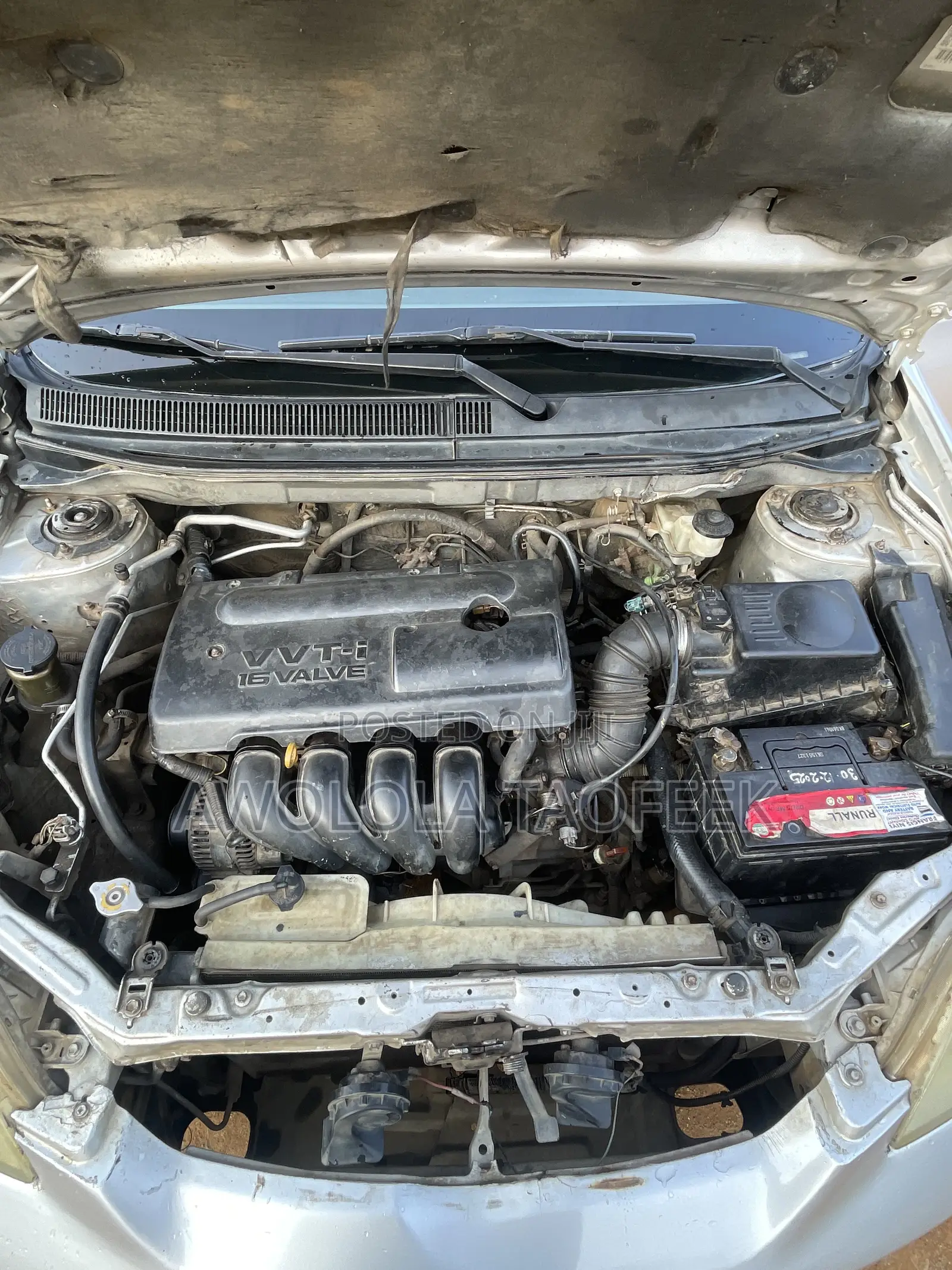 Toyota Matrix Standard FWD (1.8L 4cyl 5M) 2004 Silver