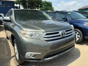Toyota Highlander Limited 4dr SUV (3.5L 6cyl 6A) 2015 Gray
