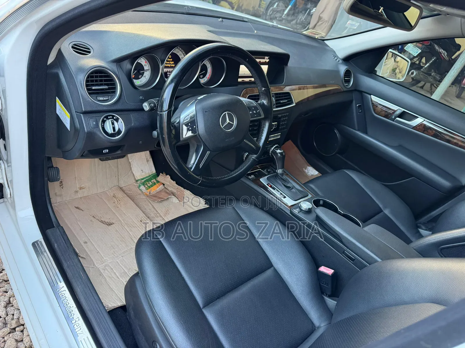 Mercedes-Benz C300 2013 White
