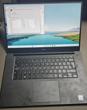 Laptop Dell Precision 5520 16GB Intel Core i5 SSD 512GB
