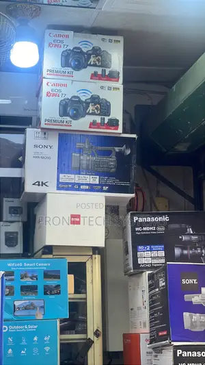 Sony HXR-Nx200 Video Camera
