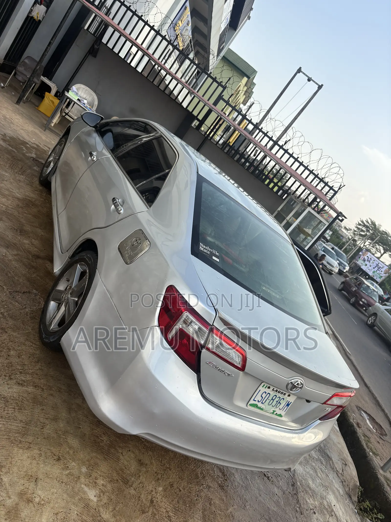 Toyota Camry 2013 Silver