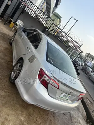Toyota Camry 2013 Silver