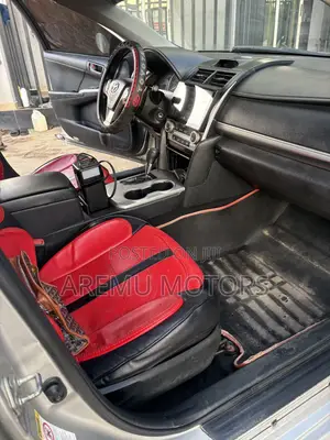 Toyota Camry 2013 Silver