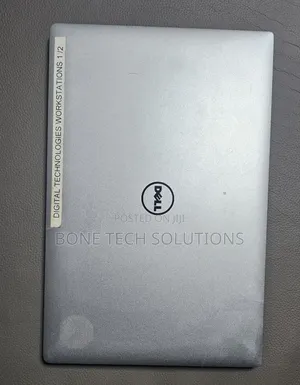 Laptop Dell Precision 5520 16GB Intel Core i5 SSD 512GB