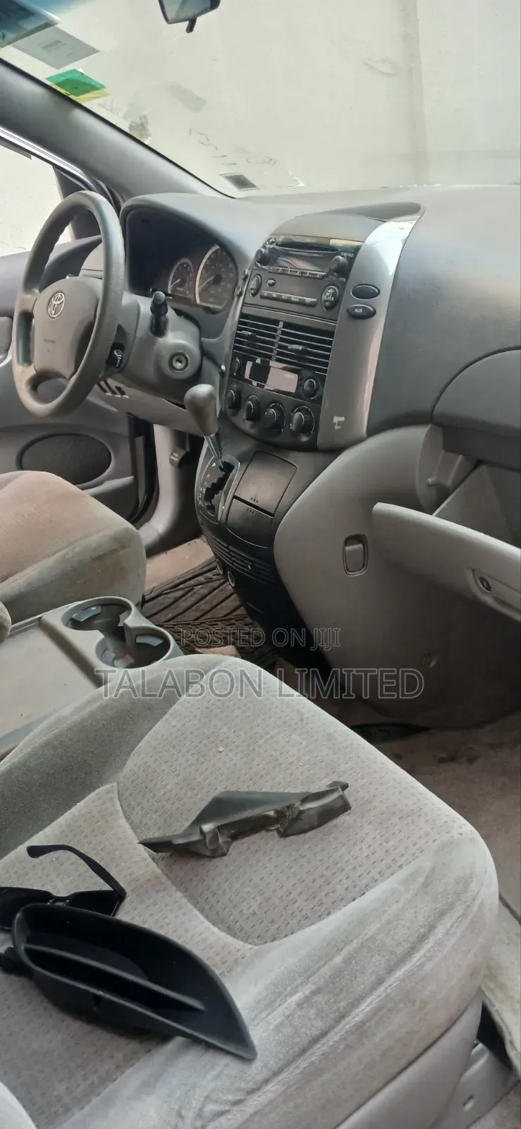 Toyota Sienna CE AWD 2008 Silver