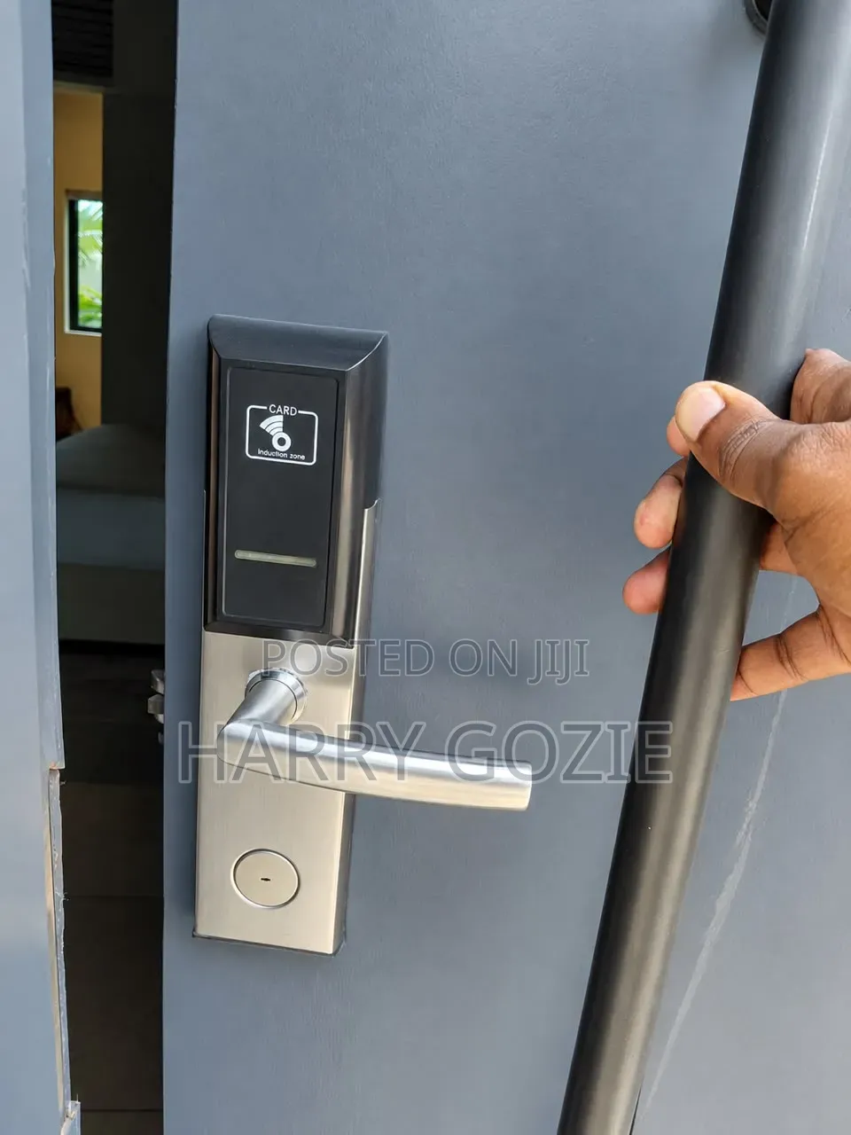 Hotels Smart Electronic Locks & Access Control