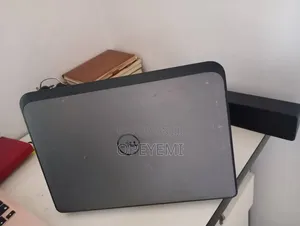 Laptop Dell Latitude 3440 4GB Intel Core i5 HDD+SSD 256GB