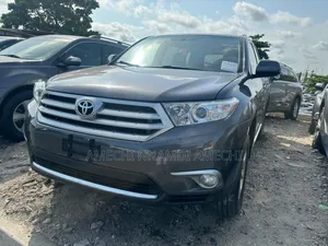 Toyota Highlander 2013 Gray