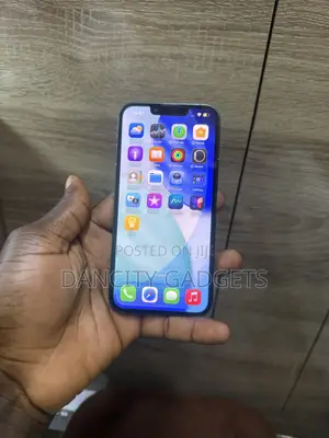 Apple iPhone 13 128 GB Green