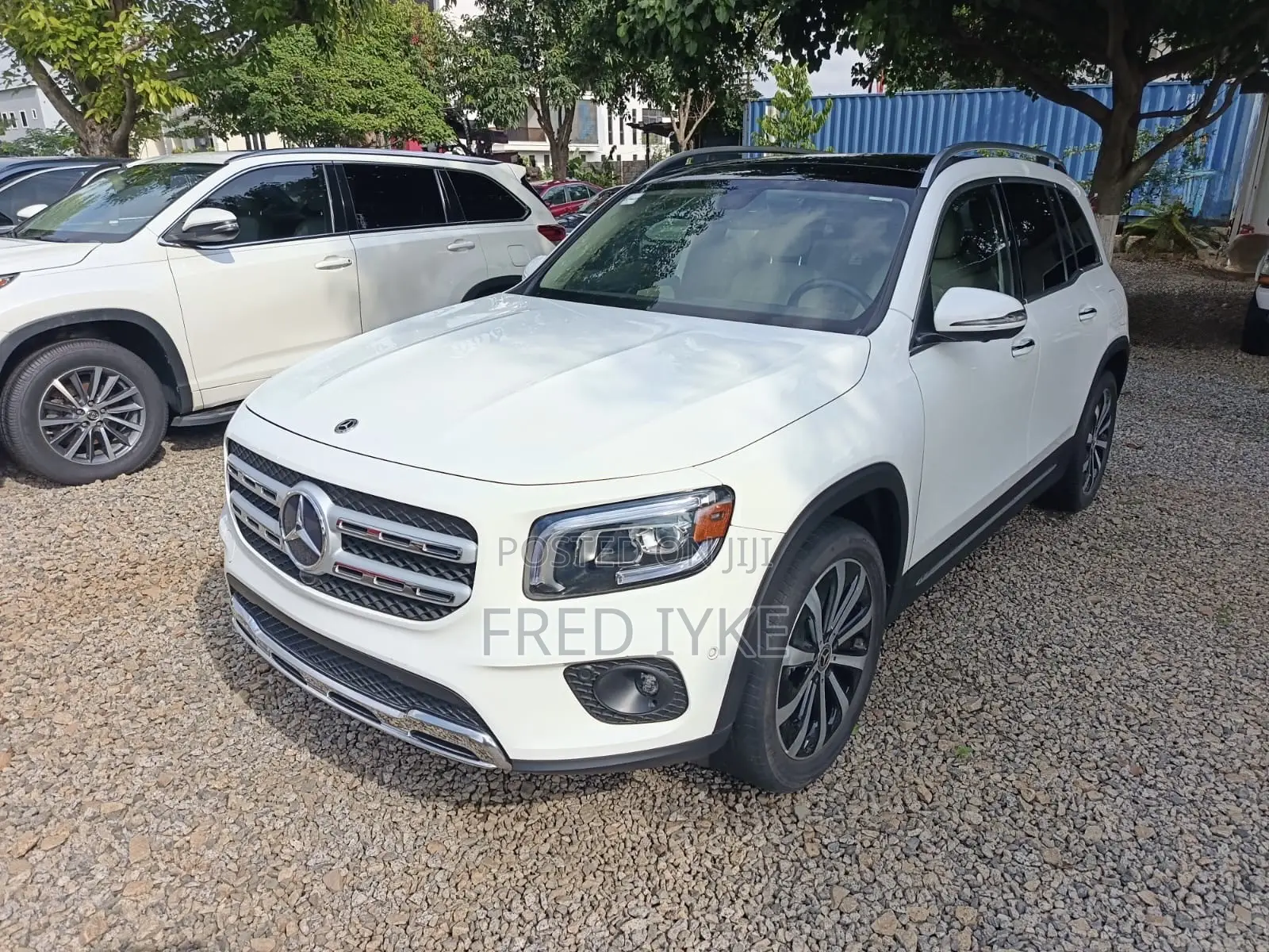 Mercedes-Benz GLB-Class 2023 White