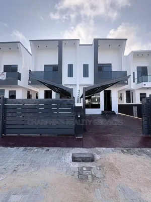 4bdrm Duplex in Lekki Phase 2 for sale